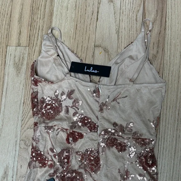 Lulu’s Elegant Floral Sequin Dress - Picture 11 of 11